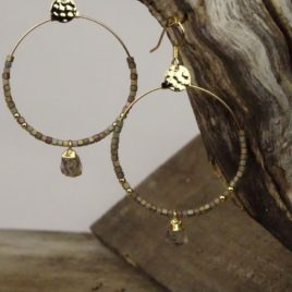 Boucles d’oreilles dorées à l’or fin et quartz fumé