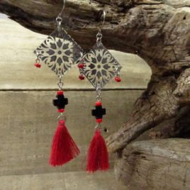 Boucles d’oreilles croix en onyx